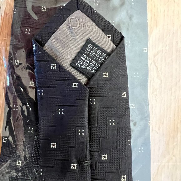 Vintage Dior Silk Black Motif Tie - Picture 4 of 7